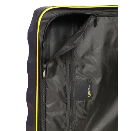 Mała walizka National Geographic Arete granatowa 37l